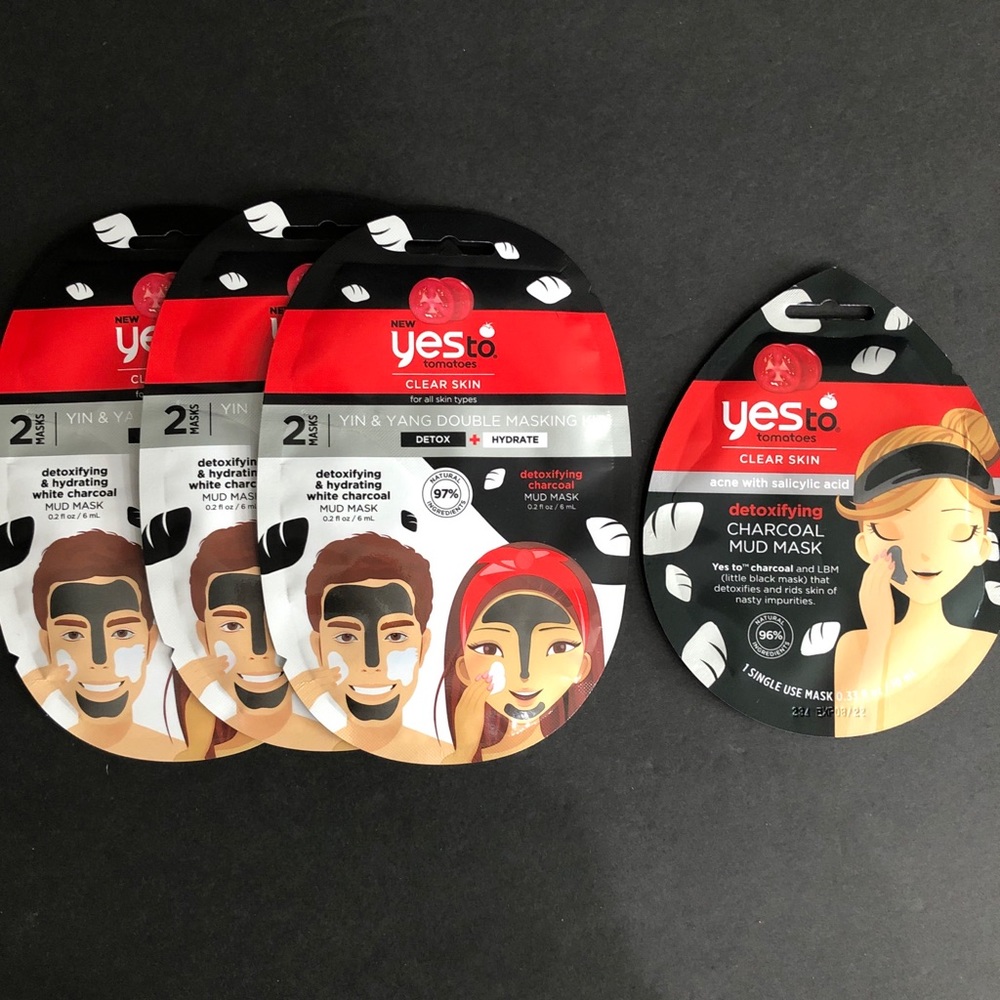 Yes To Tomatoes Yin & Yang Double Masking Kit For All Types Of Skin 4 Pack.